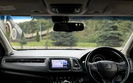 Honda Vezel, 2016 год, 1 450 000 рублей, 19 фотография