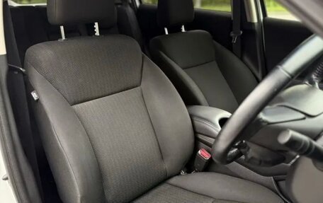 Honda Vezel, 2016 год, 1 450 000 рублей, 25 фотография