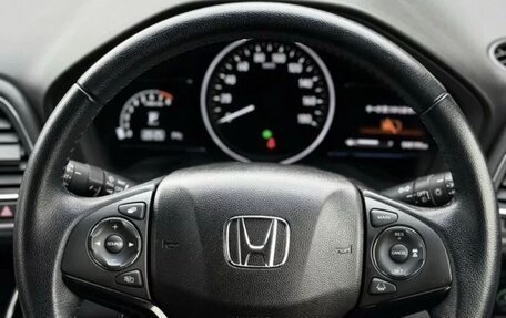 Honda Vezel, 2016 год, 1 450 000 рублей, 20 фотография