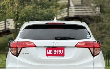 Honda Vezel, 2016 год, 1 450 000 рублей, 13 фотография