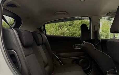 Honda Vezel, 2016 год, 1 450 000 рублей, 27 фотография