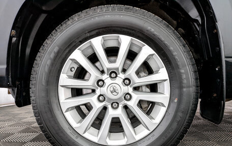 Toyota Land Cruiser Prado 150 рестайлинг 2, 2015 год, 3 850 000 рублей, 18 фотография