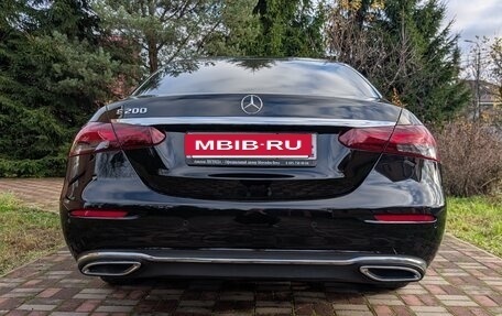 Mercedes-Benz E-Класс, 2021 год, 2 950 000 рублей, 2 фотография