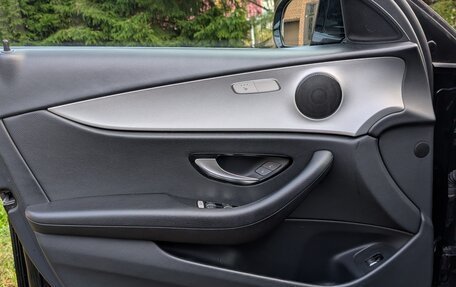 Mercedes-Benz E-Класс, 2021 год, 2 950 000 рублей, 31 фотография