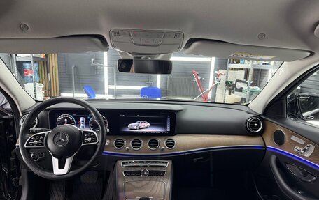 Mercedes-Benz E-Класс, 2018 год, 3 450 000 рублей, 16 фотография