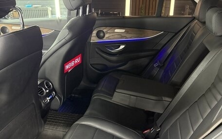 Mercedes-Benz E-Класс, 2018 год, 3 450 000 рублей, 13 фотография