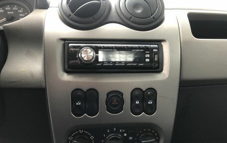 Renault Logan I, 2012 год, 340 000 рублей, 12 фотография