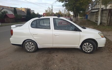 Toyota Echo, 2004 год, 190 000 рублей, 3 фотография