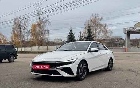 Hyundai Elantra, 2024 год, 2 370 000 рублей, 2 фотография