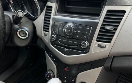 Chevrolet Cruze II, 2010 год, 465 000 рублей, 2 фотография