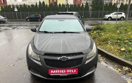 Chevrolet Cruze II, 2010 год, 465 000 рублей, 6 фотография