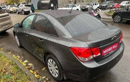 Chevrolet Cruze II, 2010 год, 465 000 рублей, 9 фотография