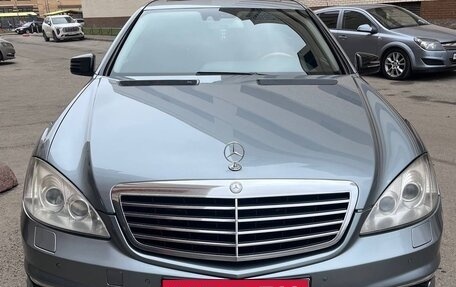 Mercedes-Benz S-Класс, 2008 год, 1 600 000 рублей, 1 фотография