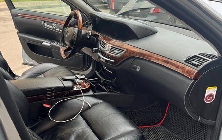 Mercedes-Benz S-Класс, 2008 год, 1 600 000 рублей, 9 фотография