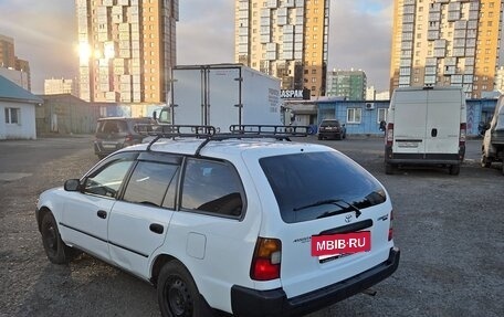 Toyota Corolla, 2001 год, 410 000 рублей, 3 фотография