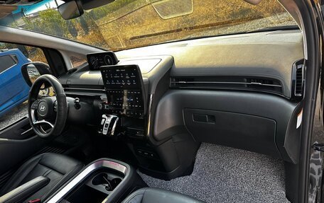 Hyundai Staria, 2024 год, 3 200 000 рублей, 11 фотография