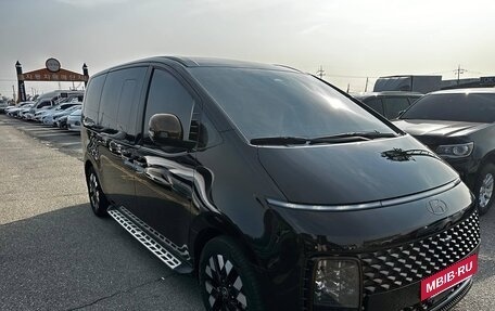 Hyundai Staria, 2024 год, 3 200 000 рублей, 4 фотография