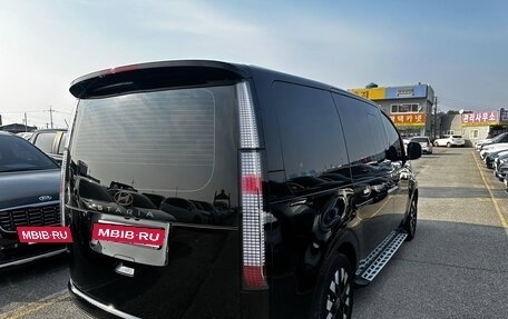 Hyundai Staria, 2024 год, 3 200 000 рублей, 5 фотография