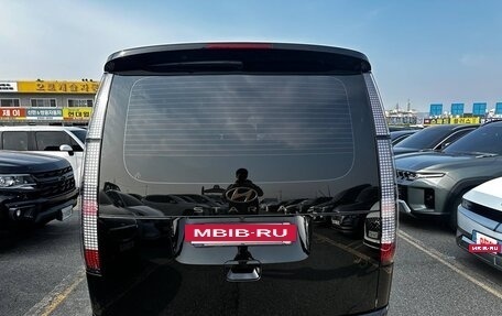 Hyundai Staria, 2024 год, 3 200 000 рублей, 7 фотография