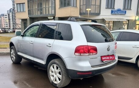 Volkswagen Touareg III, 2003 год, 850 000 рублей, 3 фотография