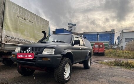 Mitsubishi L200 III рестайлинг, 2006 год, 820 000 рублей, 3 фотография