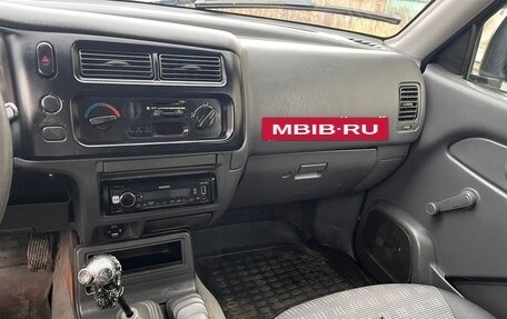 Mitsubishi L200 III рестайлинг, 2006 год, 820 000 рублей, 6 фотография