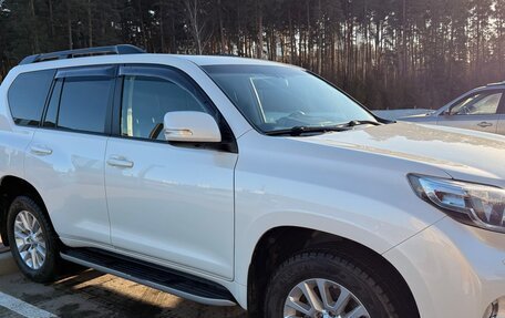 Toyota Land Cruiser Prado 150 рестайлинг 2, 2014 год, 4 300 000 рублей, 7 фотография