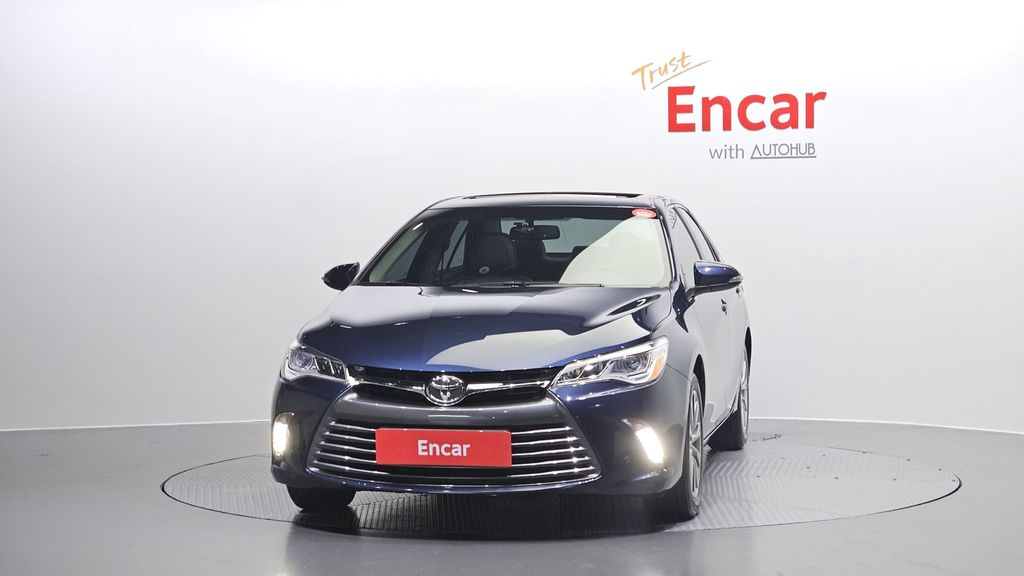 Toyota Camry XV50 рестайлинг, 2015 год, 2 859 000 рублей, 2 фотография