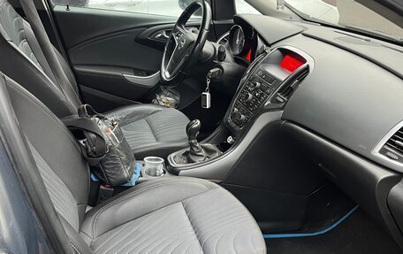 Opel Astra J, 2013 год, 480 000 рублей, 9 фотография