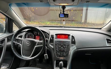 Opel Astra J, 2013 год, 480 000 рублей, 11 фотография