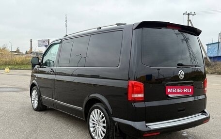 Volkswagen Multivan T5, 2014 год, 2 390 000 рублей, 7 фотография