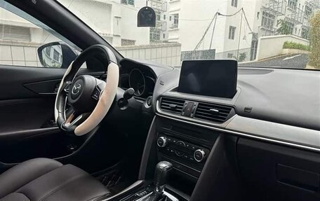 Mazda CX-4, 2021 год, 2 150 000 рублей, 14 фотография