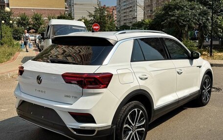 Volkswagen T-Roc I, 2022 год, 1 570 000 рублей, 6 фотография