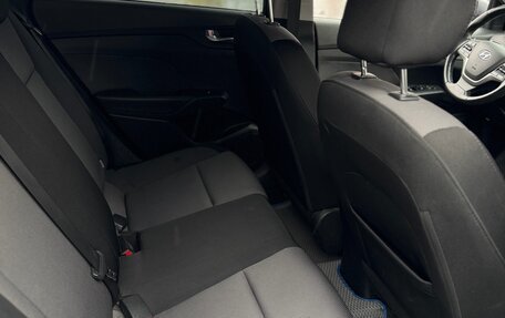 Hyundai Solaris II рестайлинг, 2017 год, 1 250 000 рублей, 12 фотография