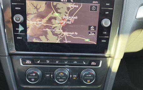 Volkswagen Golf VII, 2017 год, 1 500 000 рублей, 9 фотография