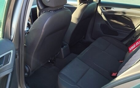 Volkswagen Golf VII, 2017 год, 1 500 000 рублей, 20 фотография