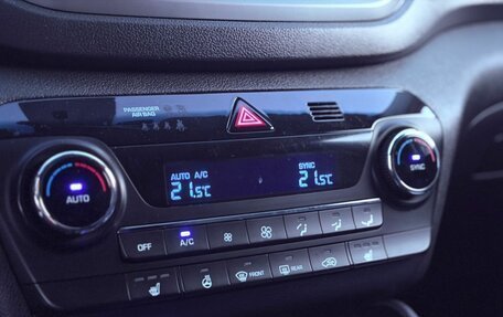 Hyundai Tucson III, 2018 год, 1 860 000 рублей, 13 фотография