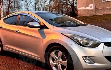 Hyundai Avante, 2010 год, 930 000 рублей, 2 фотография
