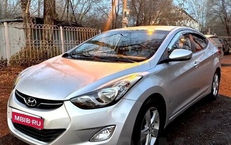 Hyundai Avante, 2010 год, 930 000 рублей, 3 фотография