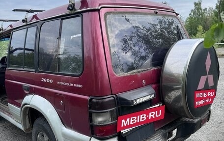 Mitsubishi Pajero III рестайлинг, 1992 год, 270 000 рублей, 2 фотография