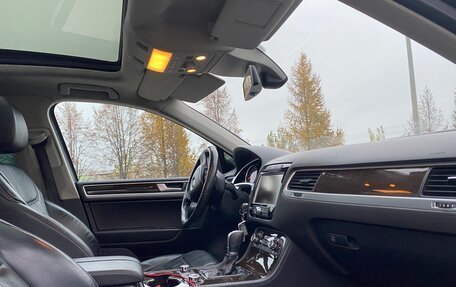 Volkswagen Touareg III, 2014 год, 2 200 000 рублей, 13 фотография