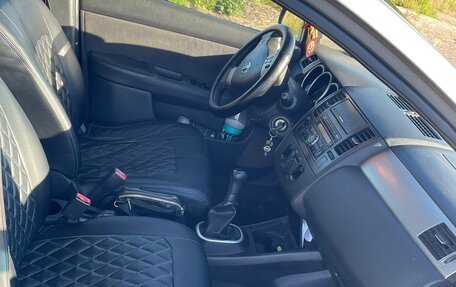 Nissan Tiida, 2008 год, 530 000 рублей, 17 фотография