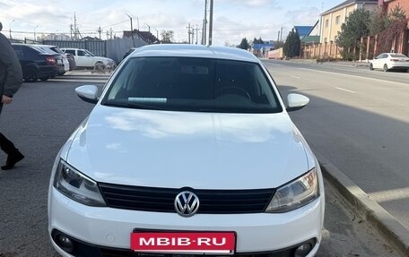 Volkswagen Jetta VI, 2012 год, 1 190 000 рублей, 3 фотография