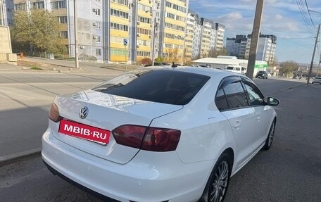 Volkswagen Jetta VI, 2012 год, 1 190 000 рублей, 2 фотография