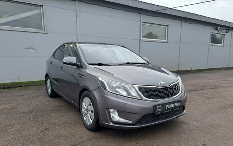 KIA Rio III рестайлинг, 2013 год, 679 000 рублей, 3 фотография