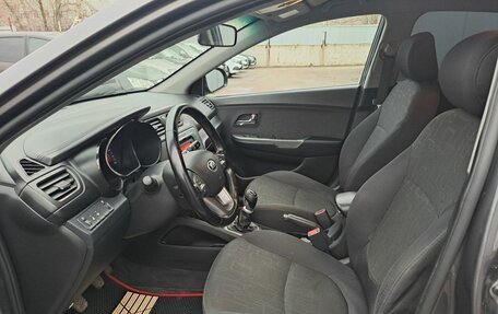 KIA Rio III рестайлинг, 2013 год, 679 000 рублей, 20 фотография