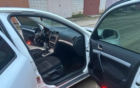 Skoda Octavia, 2011 год, 950 000 рублей, 22 фотография