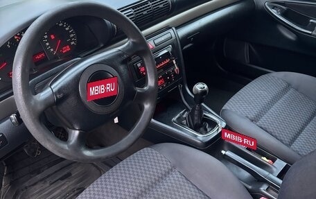 Audi A4, 2000 год, 380 000 рублей, 6 фотография