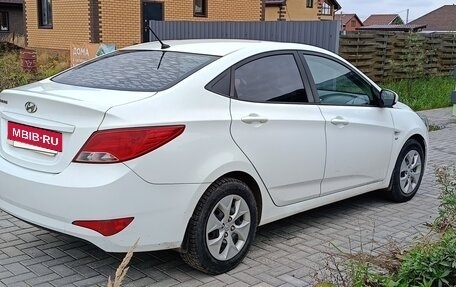 Hyundai Solaris II рестайлинг, 2016 год, 1 099 000 рублей, 3 фотография