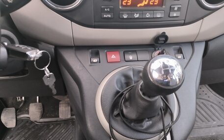 Peugeot Partner II рестайлинг 2, 2014 год, 700 000 рублей, 15 фотография